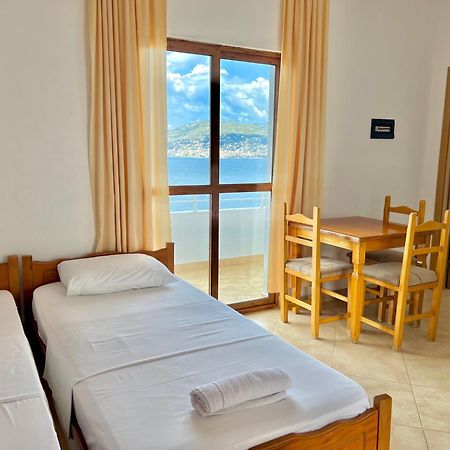 סרנדה Redi'S Seaview Apartments מראה חיצוני תמונה