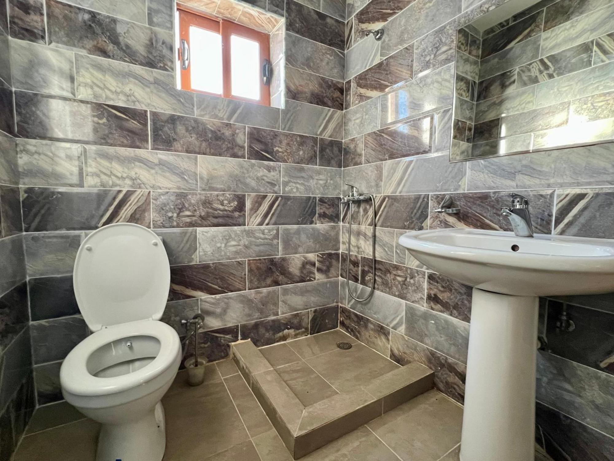 סרנדה Redi'S Seaview Apartments מראה חיצוני תמונה