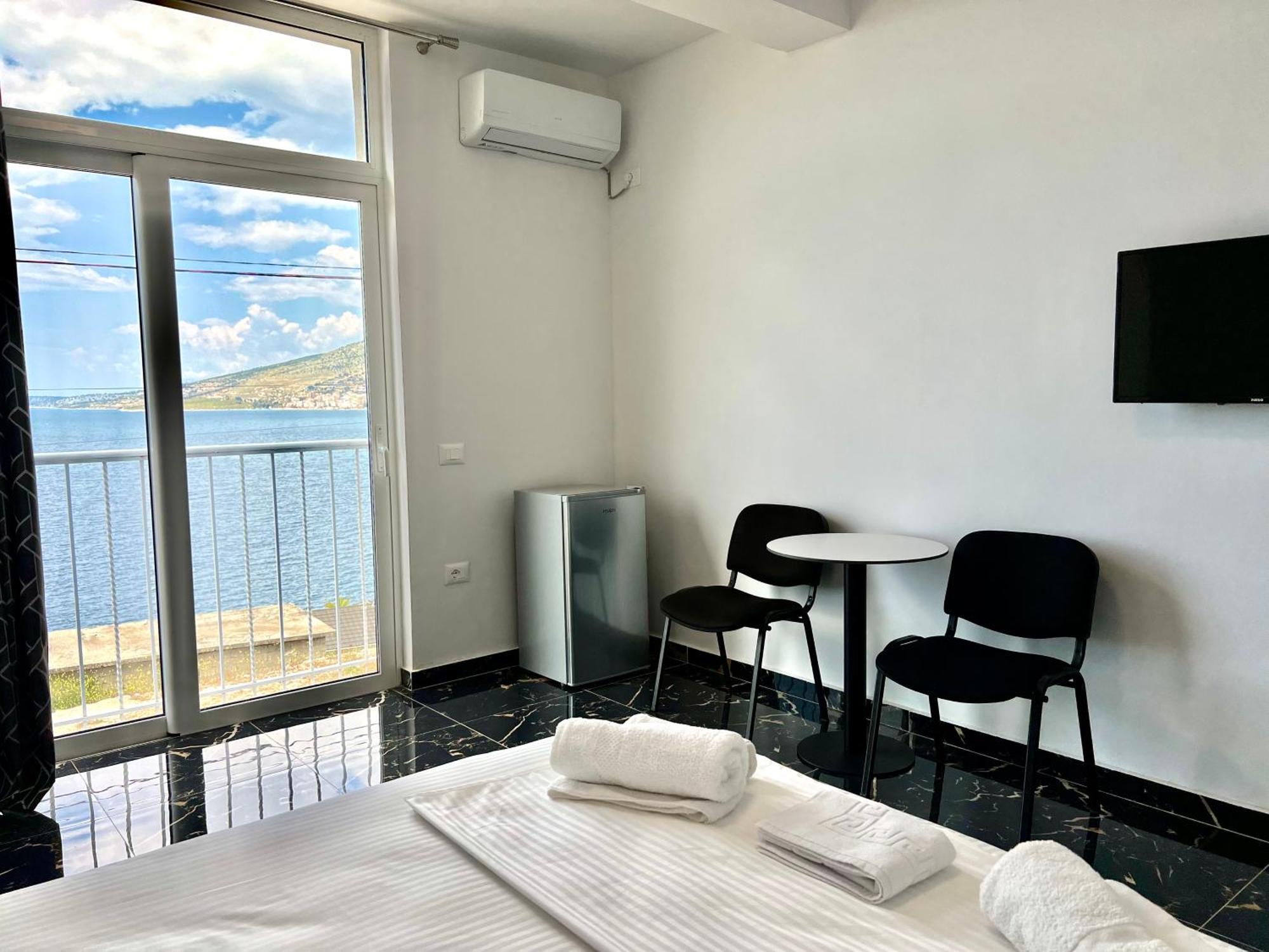 סרנדה Redi'S Seaview Apartments מראה חיצוני תמונה