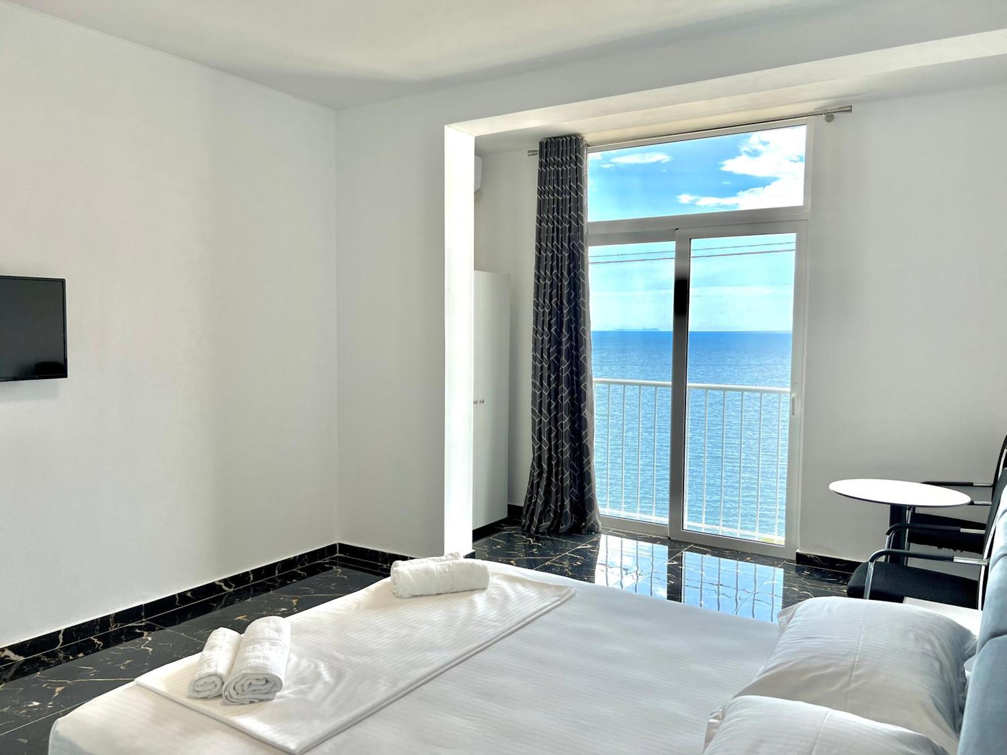 סרנדה Redi'S Seaview Apartments מראה חיצוני תמונה